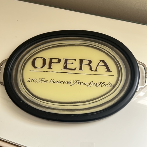 Decor - Picture 3 of 3